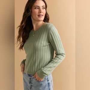 Francesca's Collections Light Green Knit Sweater